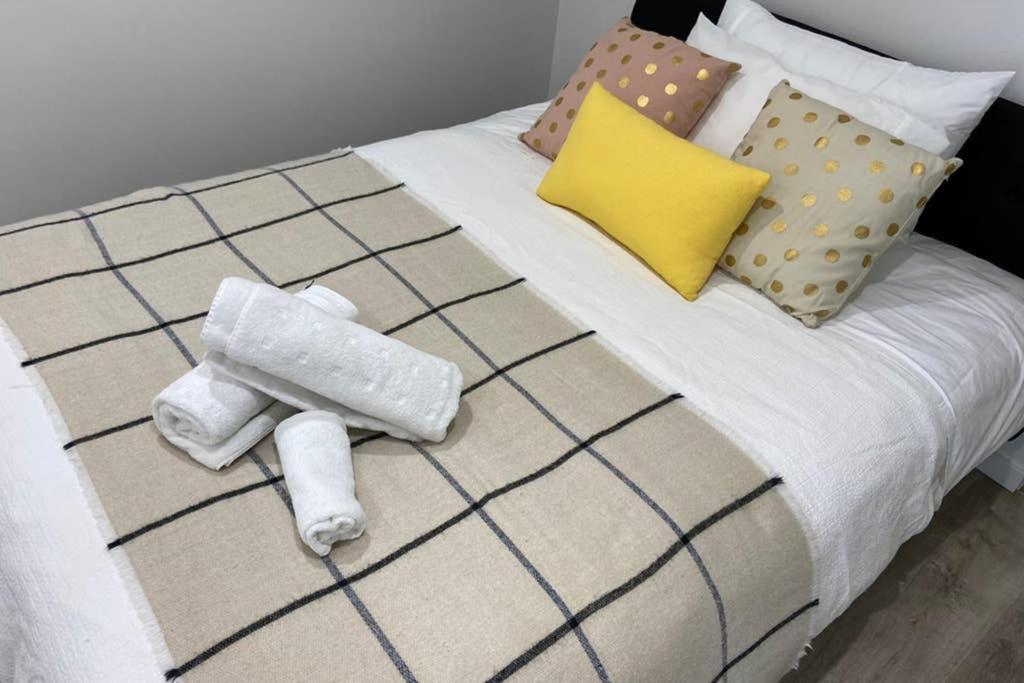 10A Brunswick Living Studio Close To Apt And Cbd Free Wifi Tram At Doorstep Melbourne Kültér fotó